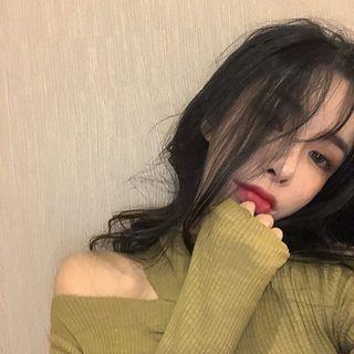 Cutout Turtle-neck Long-sleeve Slim-fit Top