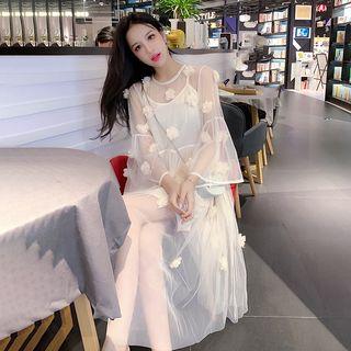 Mesh Small Flower Bell-sleeve Dress