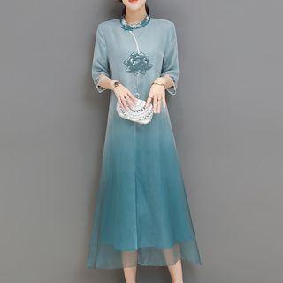 Embroidered Gradient Elbow-sleeve Dress