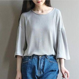 3/4-sleeve Round-neck Top