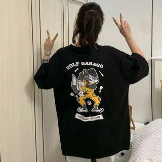 Elbow-sleeve Collared Graphic Printed T-shirt