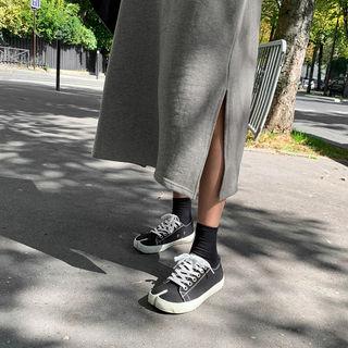 Cloven-toe Canvas Sneakers