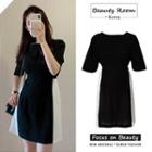Short-sleeve Color Block Pleated Dress