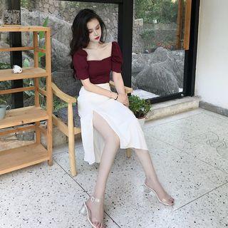 Short-sleeve T-shirt / Midi Slit Skirt