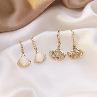 Gingko Drop Earring