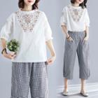 Elbow-sleeve Patterned T-shirt / Plaid Cropped Straight-cut Pants