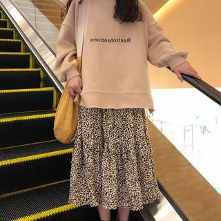Mock Turtleneck Lettering Pullover / Midi Leopard Print A-line Skirt