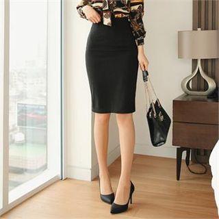 Basic H-line Skirt
