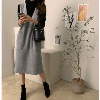 Sleeveless Pocket-detail Wool Blend Dress