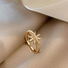 Star Rhinestone Ring Gold - One Size