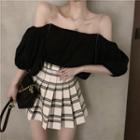 Off-shoulder 3/4-sleeve Top / Plaid Pleated Skirt