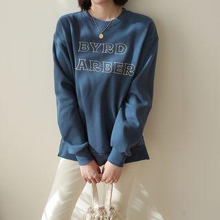 Letter-embroidered Slit-side Pullover