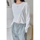 Diagonal-button Cropped T-shirt