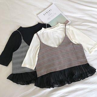 Set:plain Crewneck Loose-fit Top + Plaid Ruffled-trim Pleated Strap Top