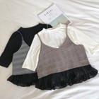 Set:plain Crewneck Loose-fit Top + Plaid Ruffled-trim Pleated Strap Top