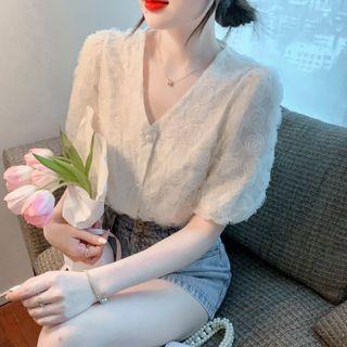 Short-sleeve Flower Detail Blouse