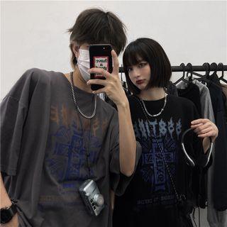 Short-sleeve Lettering Cross Print T-shirt
