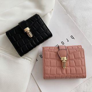 Croc Grain Buckled Short Wallet