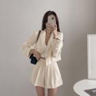 Set: Double-breasted Cropped Blazer + A-line Shorts