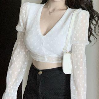 V-neck Open-back Crop T-shirt