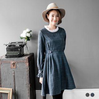 Check Pleated High-waist Dress