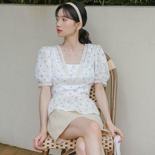 Square-neck Floral Lace A-line Dress