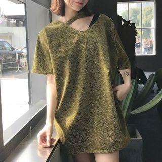 Short Sleeve V-neck Glitter Top
