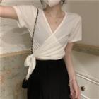 Short-sleeve V-neck Cross-strap T-shirt / Long-sleeve V-neck Cross-strap T-shirt