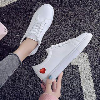 Plain Lace-up Heart Sneakers