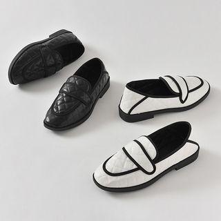 Quilted Foldable Penny Loafers