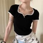 Short-sleeve Square-neck Asymmetrical Contrast Trim Cropped Top