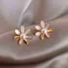 Faux Pearl Flower Earring 1 Pair - Earrings - White & Gold - One Size
