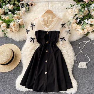 Short-sleeve Bow Detail A-line Dress