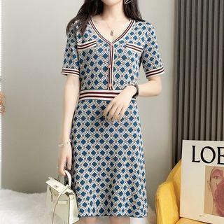 Short-sleeve Check Knit A-line Dress