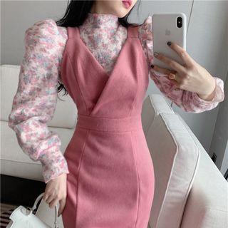 Sleeveless Midi Sheath Dress / Floral Blouse