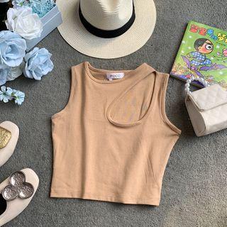 Keyhole Cropped Tank Top