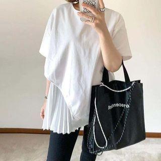 Short-sleeve Pleated Panel T-shirt