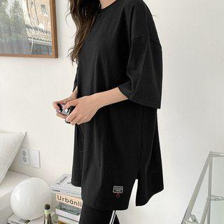Plus Size Letter-patched Boxy T-shirt