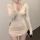 Long-sleeve V-neck Plain Slim Fit T-shirt
