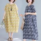 Plaid Print Round-neck Medium Maxi Short-sleeve Dress