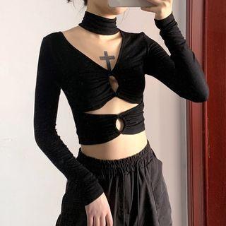 Long-sleeve Mock-turtleneck Cropped T-shirt