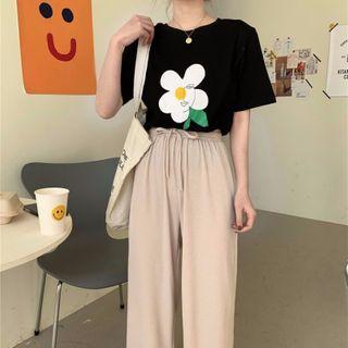Short-sleeve Printed T-shirt / Wide Leg Pants / Set