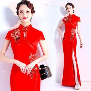 Flower Embroidered Short-sleeve Maxi Qipao