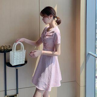 Plaid Lace Up Short-sleeved Dress