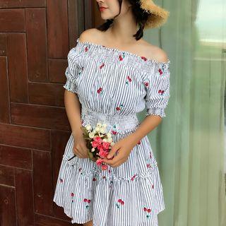 Print Off-shoulder Short-sleeve Dress
