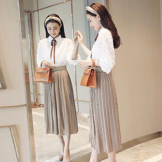 Set: Tie-neck Blouse + Mushroom Pleated Skirt