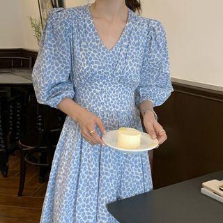 Puff-sleeve Floral Print Midi A-line Dress Light Blue - One Size