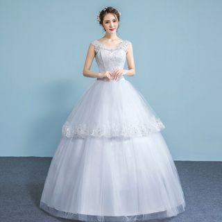 Embellished Lace Sleeveless Wedding Ball Gown