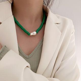 Irregular Faux Pearl Choker Necklace Green - One Size