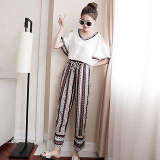 Set: Ruffle-sleeve Top + Patterned Pants